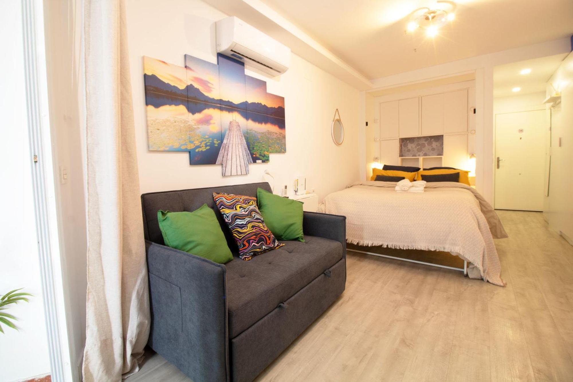 Elevana Apartment Fuengirola Bagian luar foto